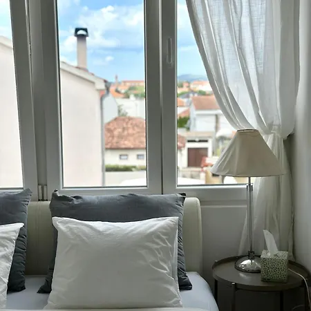 Apartman Cozy For Two Brick In The Zadar